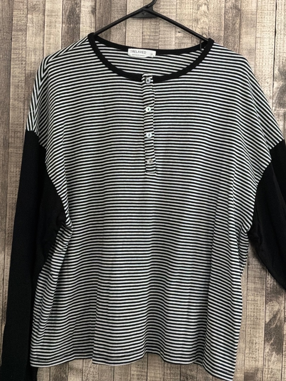 LA RELAXED ORGANIC HENLEY